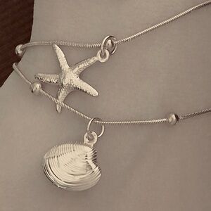 Venus Clam & Starfish Bivalve Mollusk Oyster Scallop Sea Star Tropical Bracelets